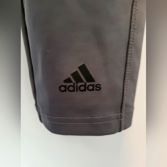 BNWT Adidas climalite grey Bobcats leggings size LG - Picture 2 of 8